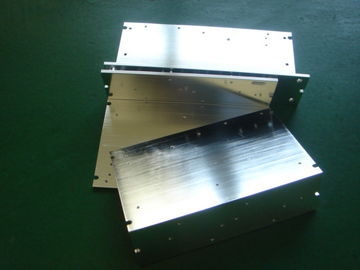L- আকৃতি CNC যথার্থ যন্ত্র র্যাপিড প্রোটোটাইপ অ্যালুমিনিয়াম রূপান্তর লেপ সঙ্গে এঙ্গেল